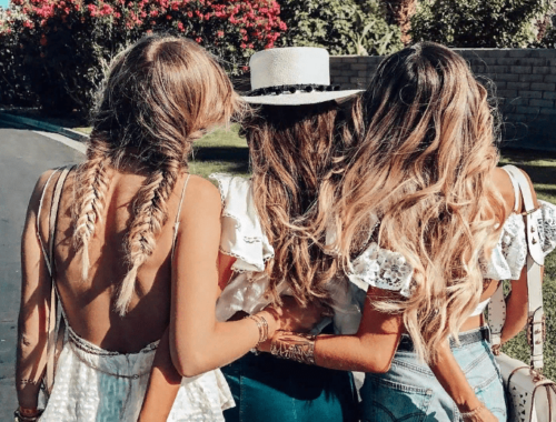 Девчонки-подружки